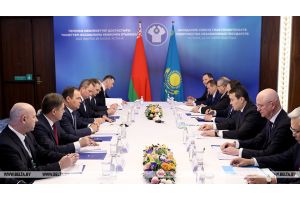 Головченко: Беларуси и Казахстану нужно двигаться дальше в области промкооперации