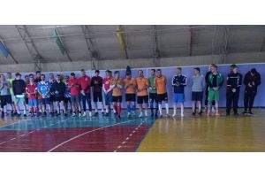 В воскресенье в Тереховке определили победителя шестого турнира памяти Евгения Рагина - ветерана спорта