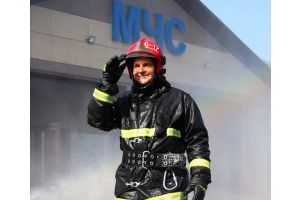 В Добрушском районе в торжественной обстановке проводили на пенсию работника пожарного аварийно-спасательного поста № 17