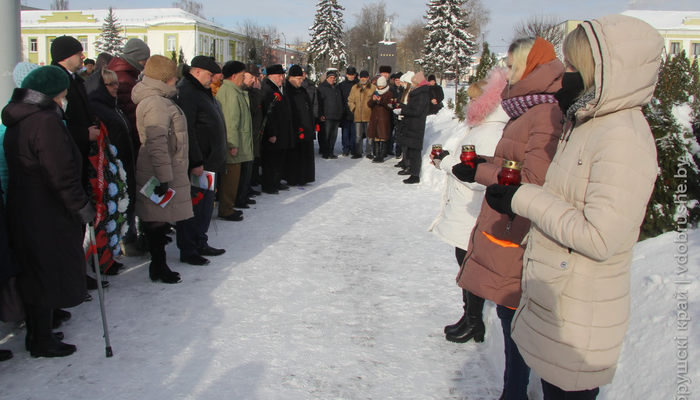 «Нам был отдан приказ». В Добруше вспомнили погибших и почтили ветеранов афганской войны