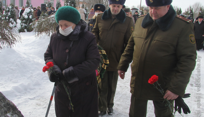 «Нам был отдан приказ». В Добруше вспомнили погибших и почтили ветеранов афганской войны