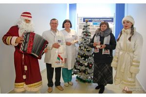 Десять пульсоксиметров подарила районная организация «Белой Руси» добрушской центральной районной больнице