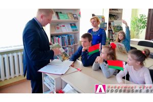 Добрушским школьникам рассказали о значении белорусской символики