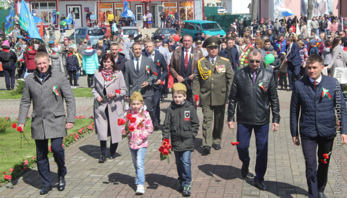 Акцией "Беларусь помнит" в Добруше началось празднование Дня Победы