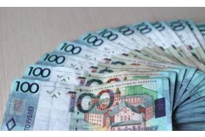 В Минске за неделю пенсионеры передали мошенникам свыше $365 тыс., 32 тыс. евро и Br130 тыс.