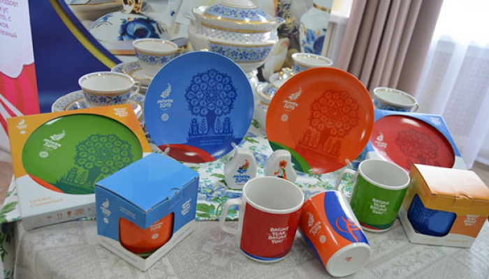 Продукция Добрушского фарфорового завода вошла в коллекцию изделий с логотипом II Европейских игр