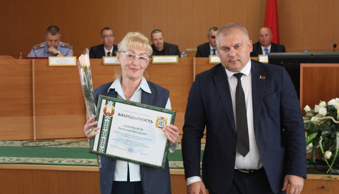 Спасибо за работу! Около 40 жителей Добрушского района сегодня получили награды и поощрения за активное участие в общественной жизни малой родины