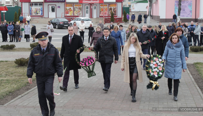 Хатынь – это символ страданий и мужества белорусского народа