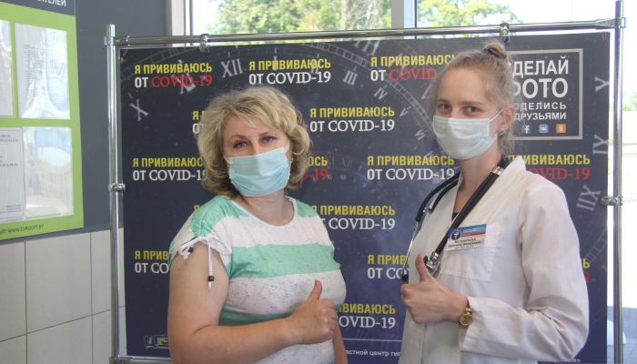 За продуктами и здоровьем. В добрушском «Евроопте» работает выездной пункт вакцинации против COVID-19