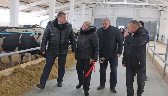 В Добрушском районе открыли современную молочно-товарную ферму