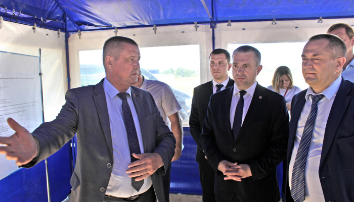 Заместитель Премьер-министра Республики Беларусь Леонид Заяц с рабочим визитом сегодня посетил Добрушский район