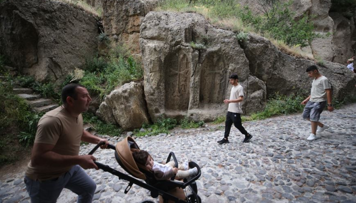 ФОТОФАКТ: Монастырский комплекс Гегард - памятник раннего средневекового зодчества Армении