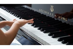 Белгосфилармония объявила о приеме заявок на участие в конкурсе пианистов