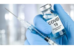 «Прививайтесь, чтобы жить спокойно». Известные люди Гомельского региона призывают пройти вакцинацию от COVID-19