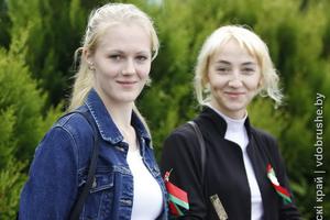 В Добруше прошел митинг в поддержку мира, безопасности и спокойствия в Беларуси