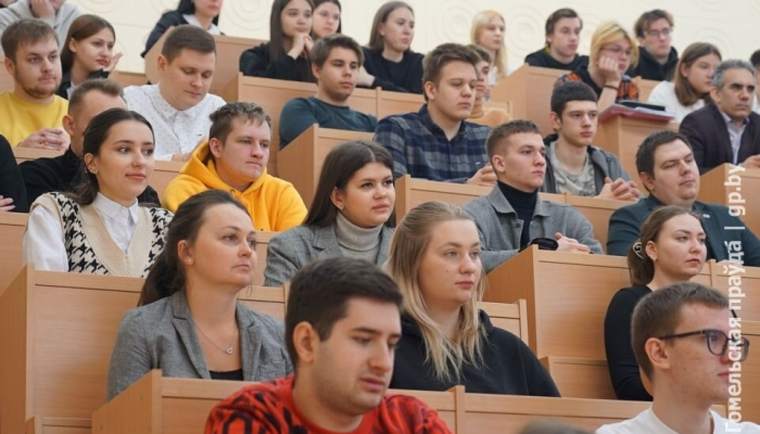 Более 600 учащихся и студентов стали участниками «Зачетного разговора» в Гомеле