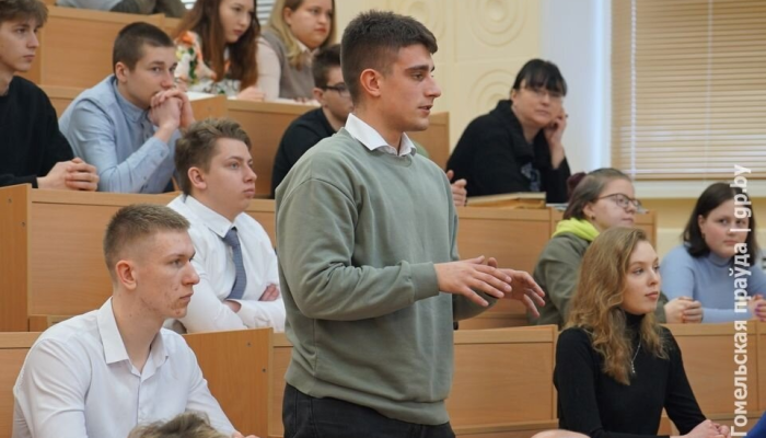 Более 600 учащихся и студентов стали участниками «Зачетного разговора» в Гомеле
