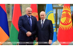 Лукашенко и Путин пообщались с глазу на глаз
