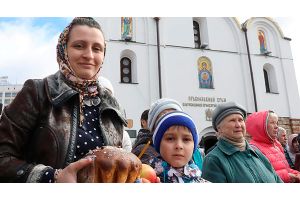 Президент поздравил православных христиан Беларуси с Пасхой