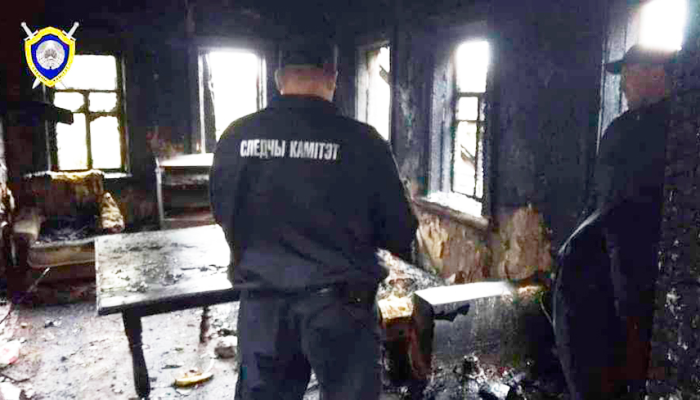 Следователи устанавливают обстоятельства гибели парня на пожаре в Ветке
