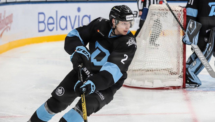 Соловьев сыграл в матче НХЛ впервые за четыре месяца