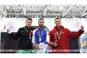 На чемпионате Беларуси по конькобежному спорту разыграно 16 комплектов наград
