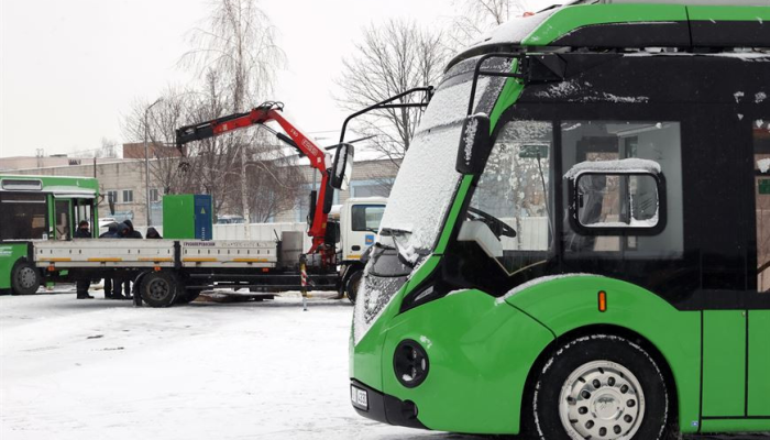 ФОТОФАКТ: В Гомеле протестируют два электробуса нового поколения с длительным запасом хода