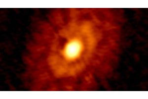 Телескоп ALMA открыл самую молодую планетную систему
