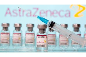 Ученые из Германии установили связь между вакциной AstraZeneca и тромбами