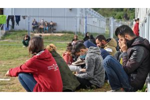 В Германии готовят распределение нелегальных беженцев по федеральным землям