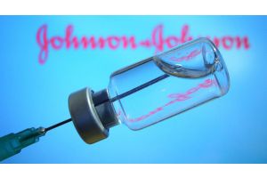 В США на заводе Johnson & Johnson испортили 15 млн доз вакцины от коронавируса
