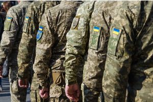 Могилизация по-украински. Решится ли проблема уклонистов после  увольнения военкомов