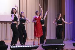 Накануне 8 Марта  в районном Дворце культуры состоялся традиционный концерт, посвящённый Дню женщин