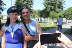 Праздник мужества, чести и верности присяге: в Добруше отметили День десантников