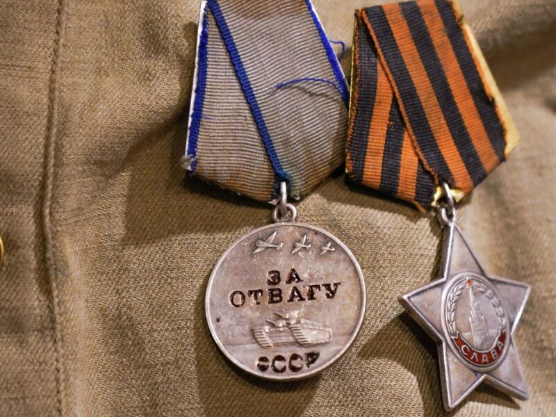 Запад продолжает попытки переписать историю Победы
