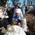 В агрогородке Корма Добрушского района сегодня собрались сотни паломников, прихожан, представителей духовенства изо всей страны.