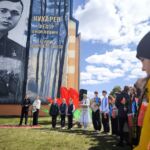 В Добруше торжественно открыли мурал Герою Советского Союза Федору Кухареву