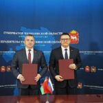 Подписано соглашение между Гомельским областным исполнительным комитетом и Правительством Челябинской области о торгово-экономическом, научно-техническом, социальном и культурно-гуманитарном сотрудничестве.