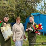 Добрушские медики поздравили с 9 Мая ветерана Анатолия Бубенко