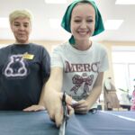 Полезный проект руками воспитанников. Ребята из лагеря при Добрушском районном центре дополнительно образования делают банкетки