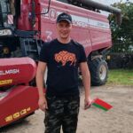 Используем каждую погожую минуту: старший комбайнер сельхозпредприятия «Калининский» Добрушского района Сергей Белорусов — о важности убрать зерновые своевременно и без потерь