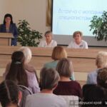 Новые лица добрушской больницы: в коллективе ЦРБ тепло приняли молодое пополнение