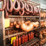 КГК Гомельской области приостановил работу мясоперерабатывающего цеха