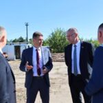 Министр природных ресурсов и охраны окружающей среды Сергей Масляк и его первый заместитель Максим Лысенко работают сегодня в Гомельской области