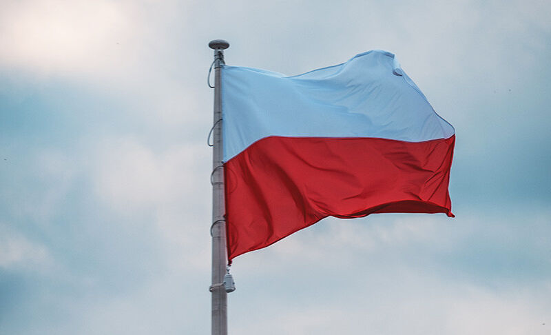 В Польше продолжается рост цен на товары, услуги и энергоносители, а руководство  страны все увеличивает расходы на оборону