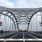 Лукашенко в Мозыре открыл обновленный мост через Припять