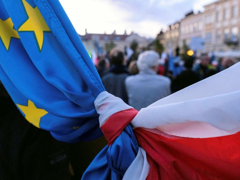 Компромиссный шаг  к вырождению нации: Польша все ближе продвигается к принятию «европейских» ценностей